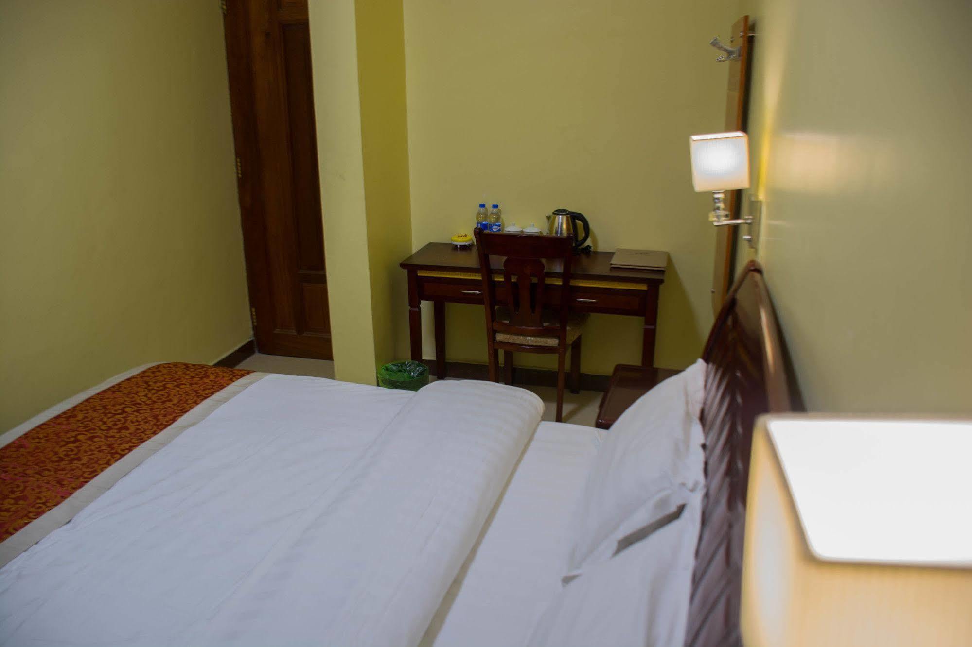 Hong Kong Hotel Dar es Salaam Exterior photo