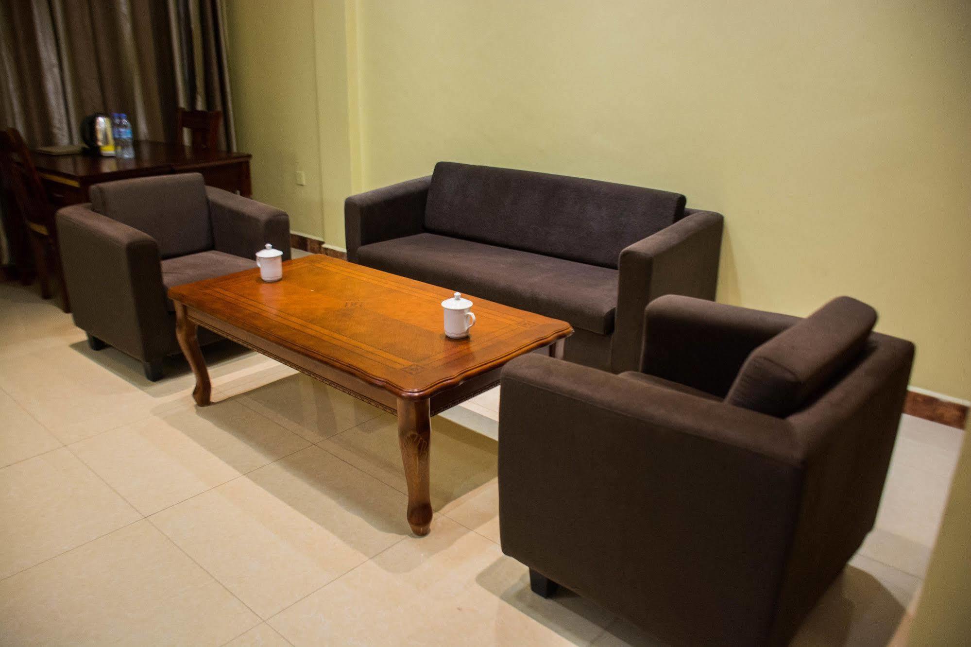 Hong Kong Hotel Dar es Salaam Exterior photo